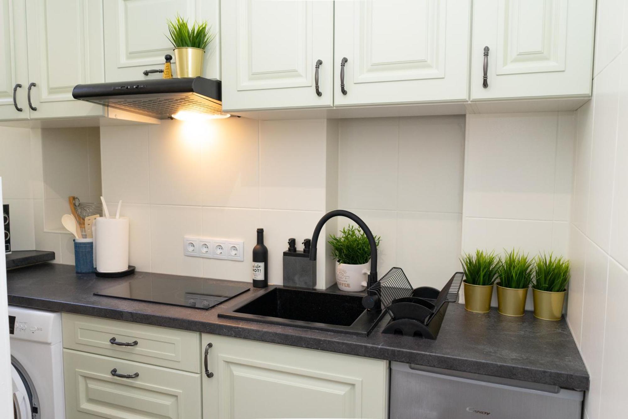 Charming Apartments In The Heart Of Lviv - Valova, Nasypna Str Exteriör bild