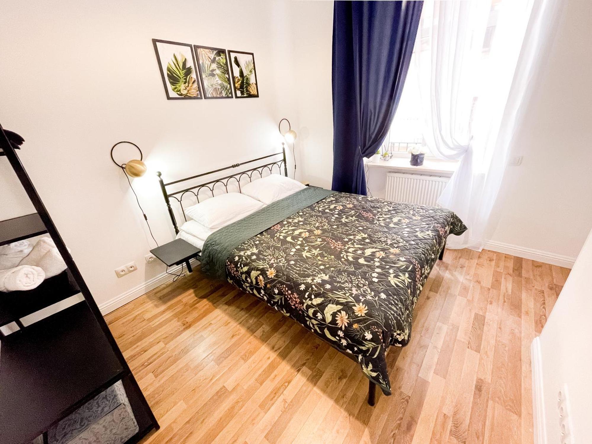 Charming Apartments In The Heart Of Lviv - Valova, Nasypna Str Exteriör bild